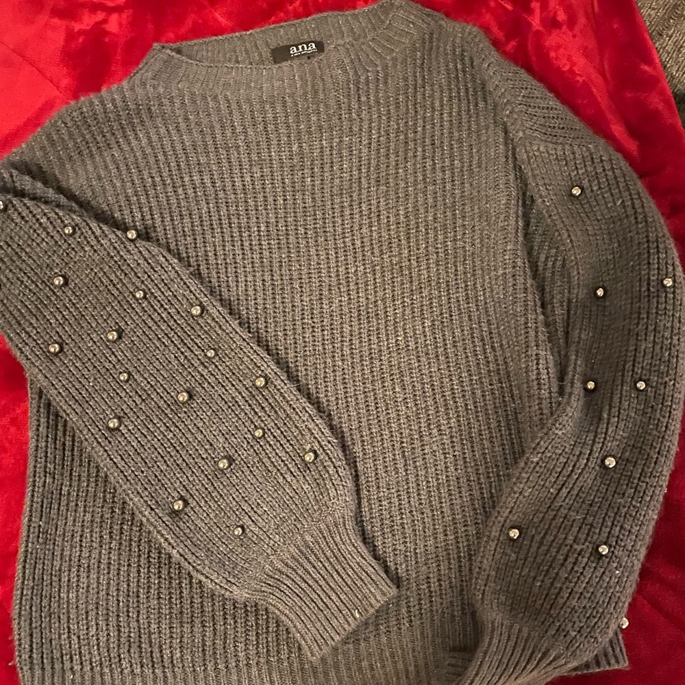 a.n.a sweater. Size medium
